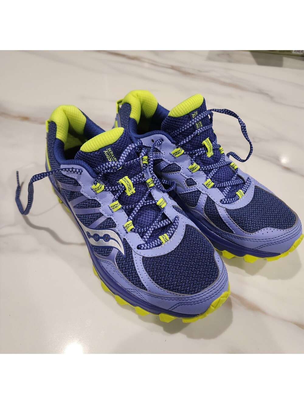 Saucony womans Trail Running Shoes Size 10 Blue and Yellow